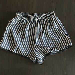 The Frankie Shop ORADEA STRIPED SHORTS